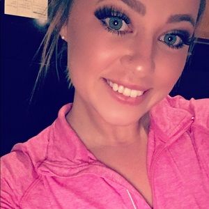 Meet your Posher, Fawntana